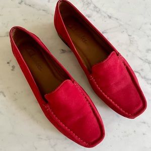Clarks red suede leather loafers shoes size 7 1/2 N